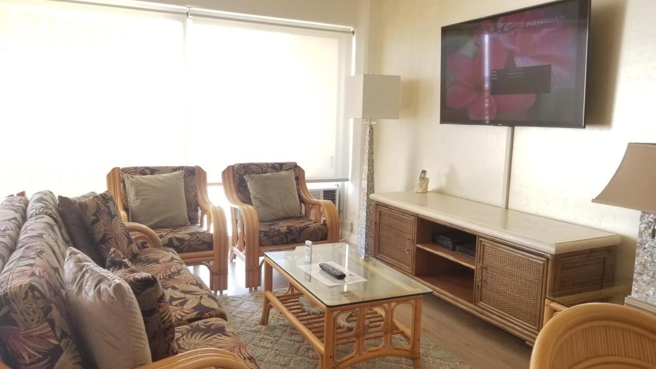 Ilikai Tower One Bedroom Lagoon View Waikiki Condos With Lanai & Free Wifi Хонолулу Екстериор снимка