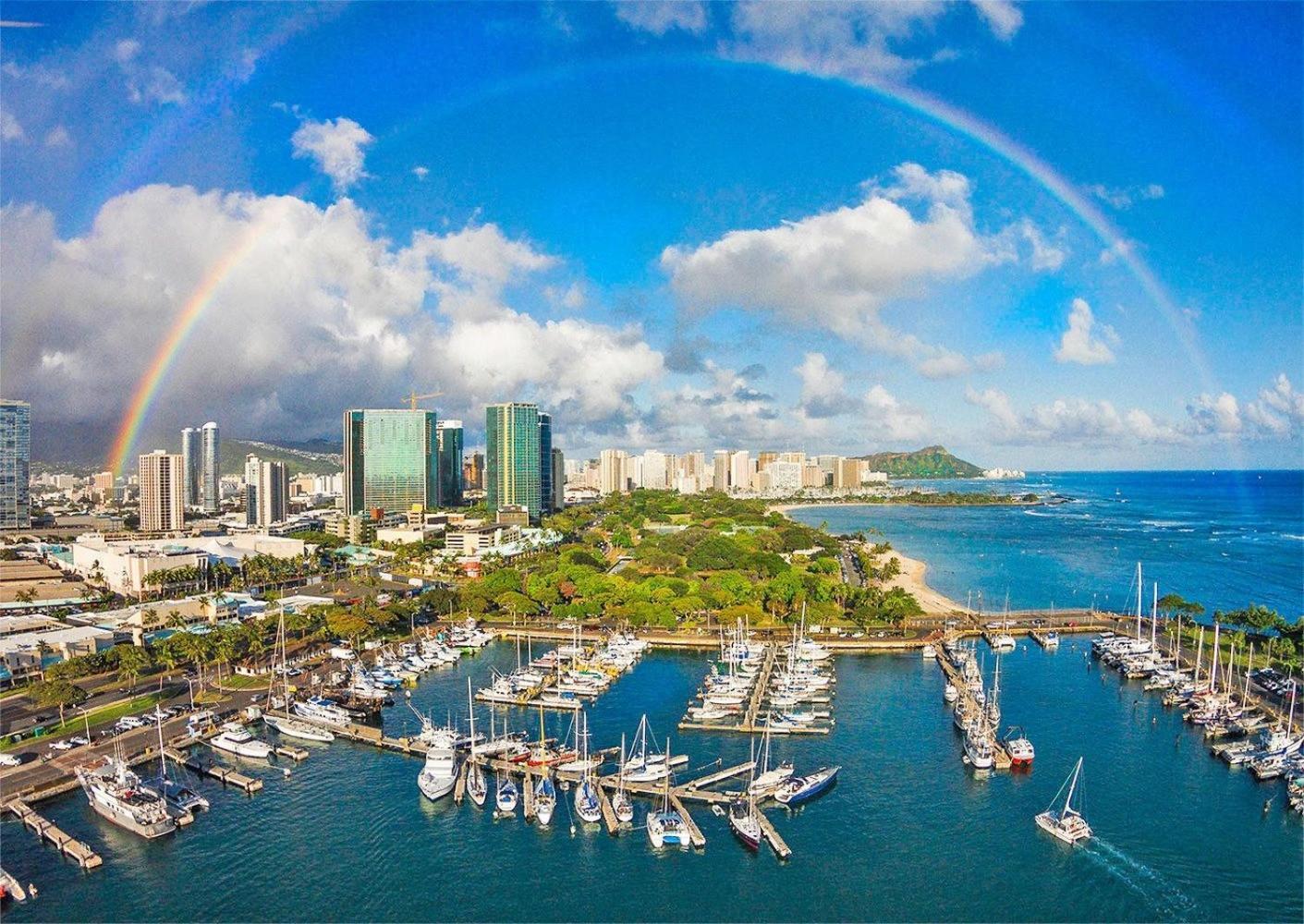 Ilikai Tower One Bedroom Lagoon View Waikiki Condos With Lanai & Free Wifi Хонолулу Стая снимка