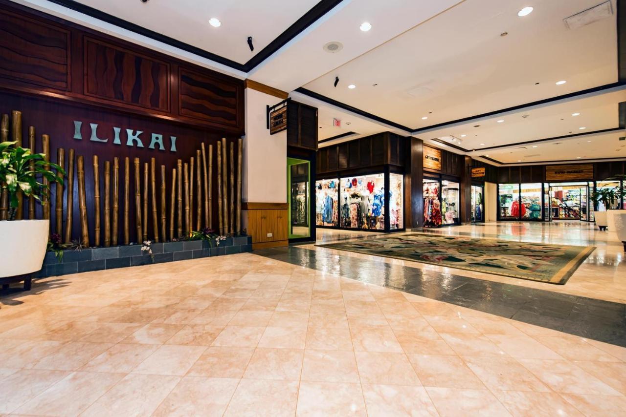 Ilikai Tower One Bedroom Lagoon View Waikiki Condos With Lanai & Free Wifi Хонолулу Стая снимка